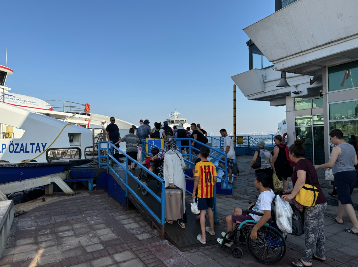 İZDENİZ’in engelleri aşan seferleri büyük ilgi gördü