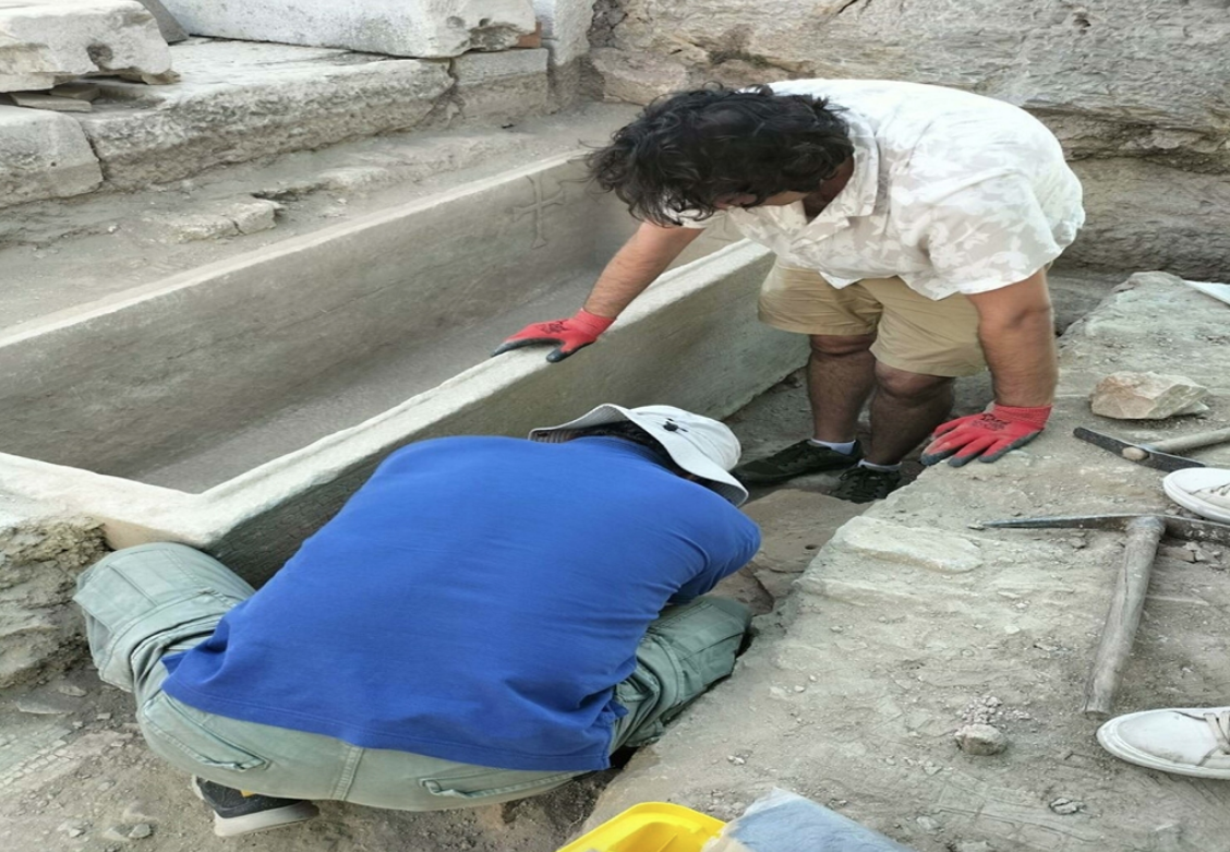 Prof. Dr. Sözbilir: İzmir'deki 2 antik kent en az 3 kez depremlerle yıkılmış