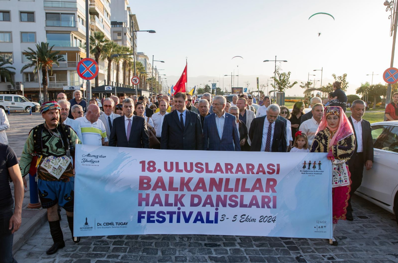 18’inci Uluslararası Balkanlılar Halk Dansları Festivali başladı