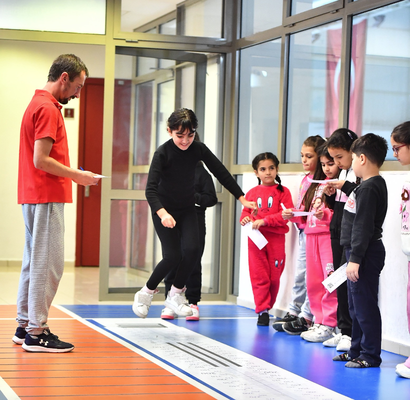 İzmir’de çocukların spor sevgisi artıyor