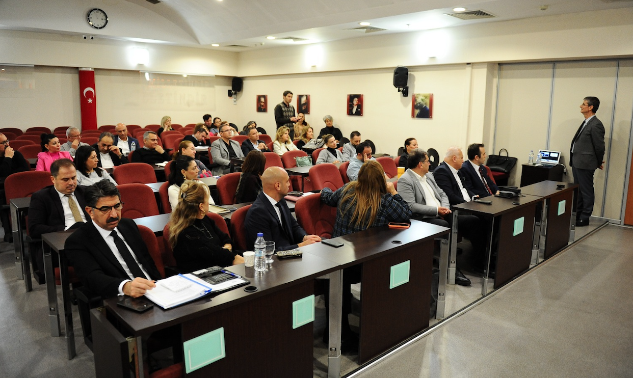 Karşıyaka Belediyesi 'mükemmelik' yolunda