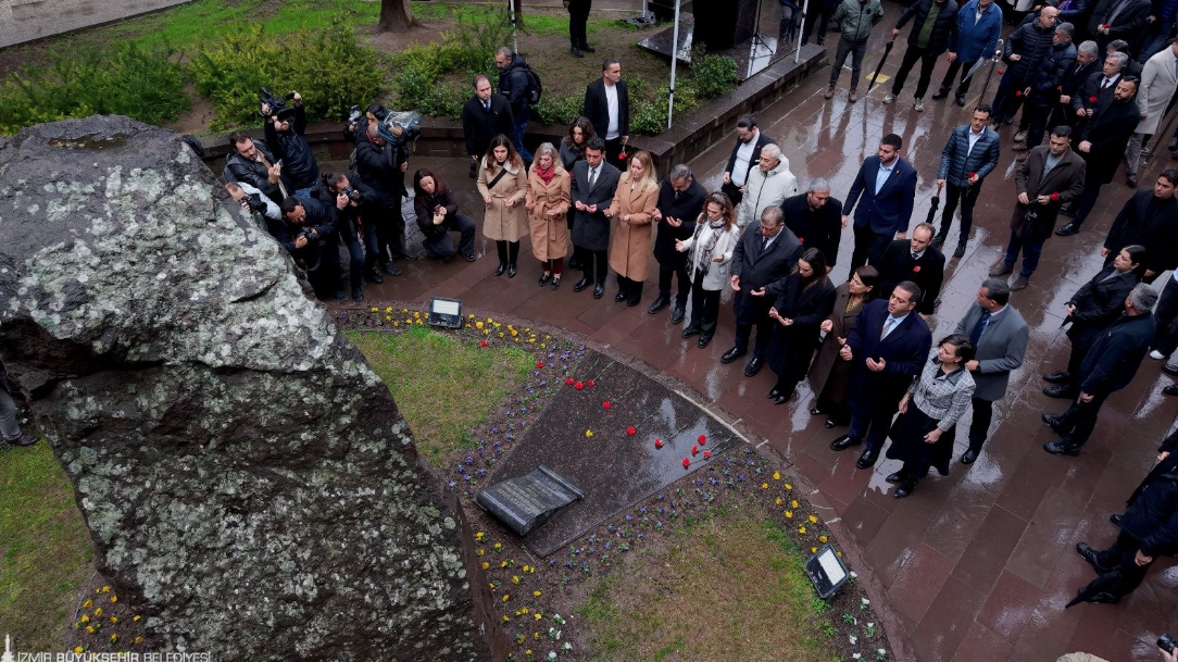 Zübeyde Hanım vefatının 102. yıl dönümünde anıldı