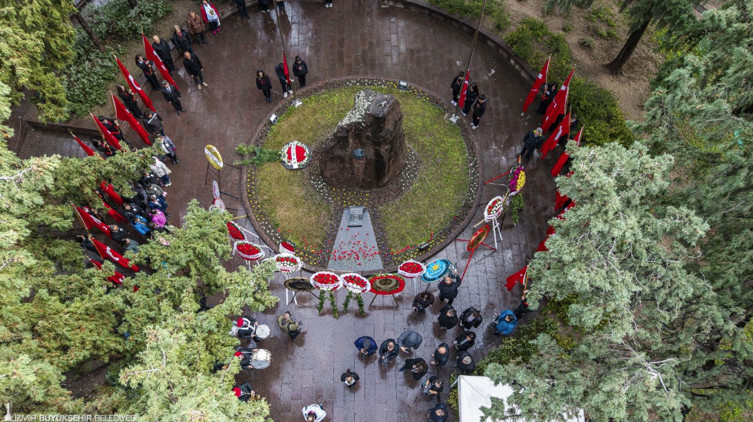 Zübeyde Hanım vefatının 102. yıl dönümünde anıldı