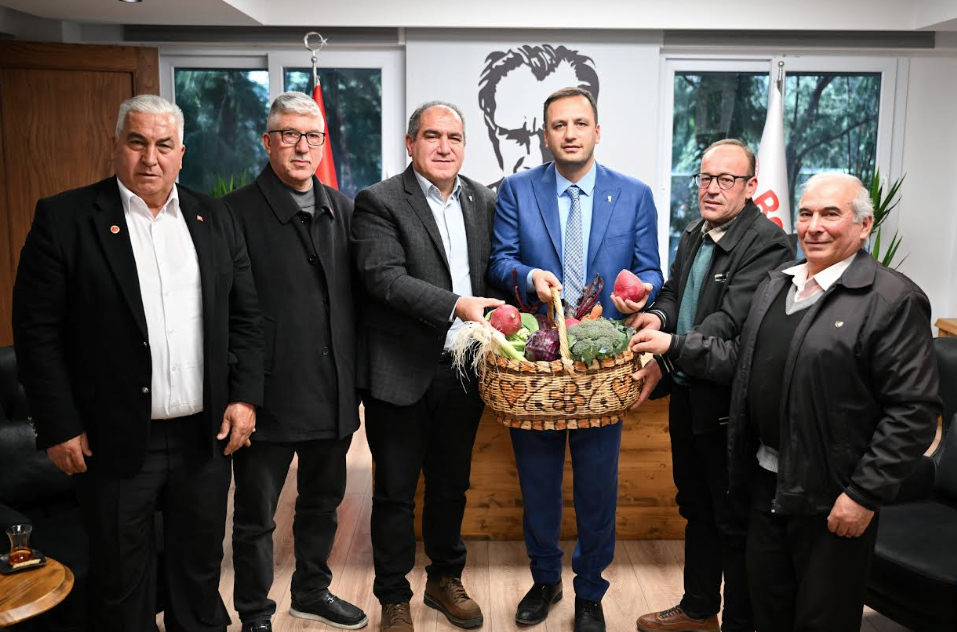 Bornova’da yerel üreticiye tam destek