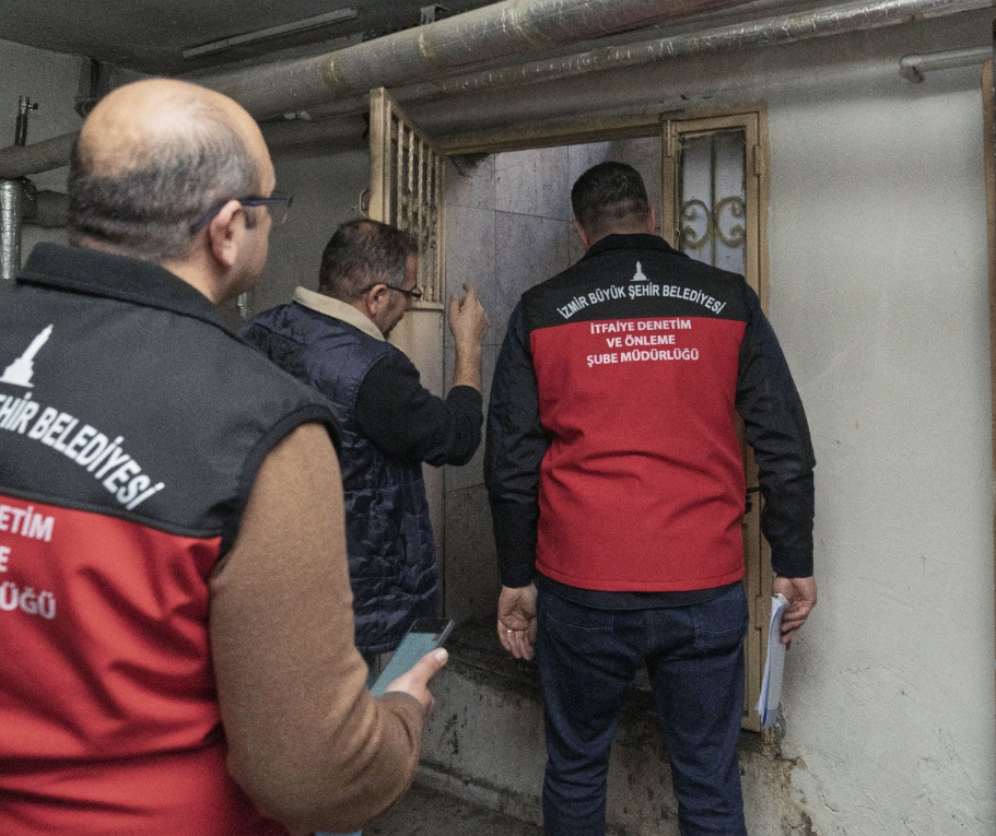 İzmir İtfaiyesi’nin otel denetimleri sürüyor