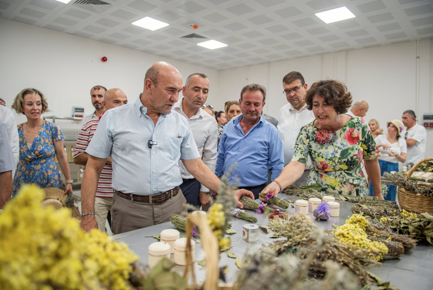İzmir’in Kozmetik Köyü Ulamış’ta açıldı