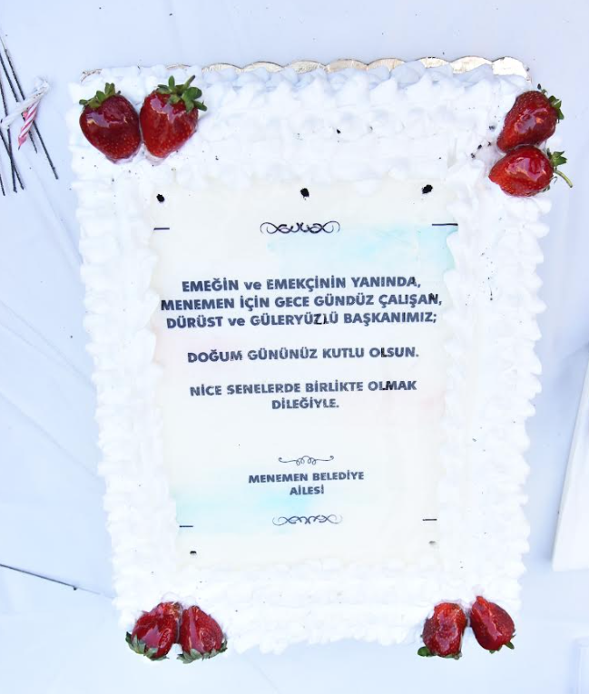 Başkan Pehlivan'a sürpriz kutlama: 'Sizler benim ailemsiniz'