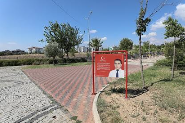 Şehidin adı Menderes’teki bir parka verildi