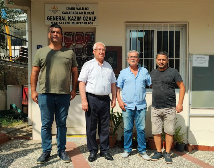 Karabağlar'da asfaltlama çalışmaları sıcak dinlemiyor