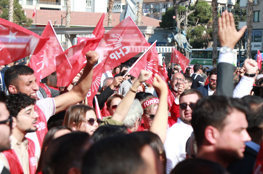 CHP'li Aslanoğlu'ndan Şivan Perverli gönderme