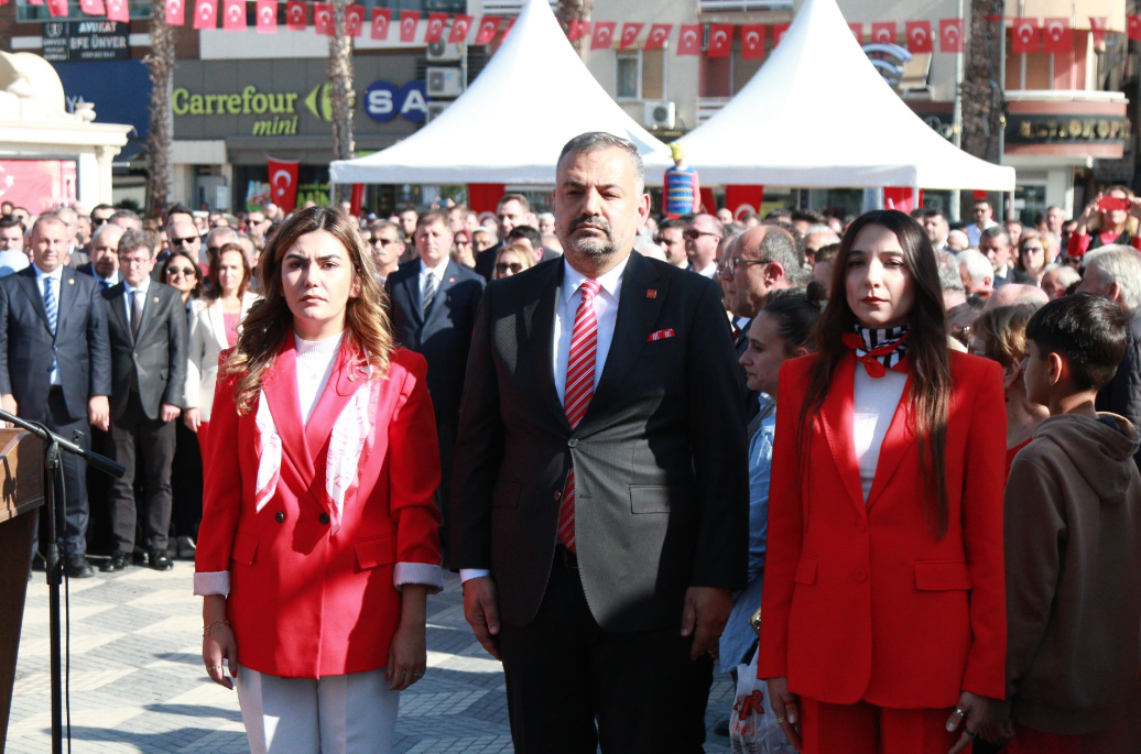 CHP'li Aslanoğlu'ndan Şivan Perverli gönderme