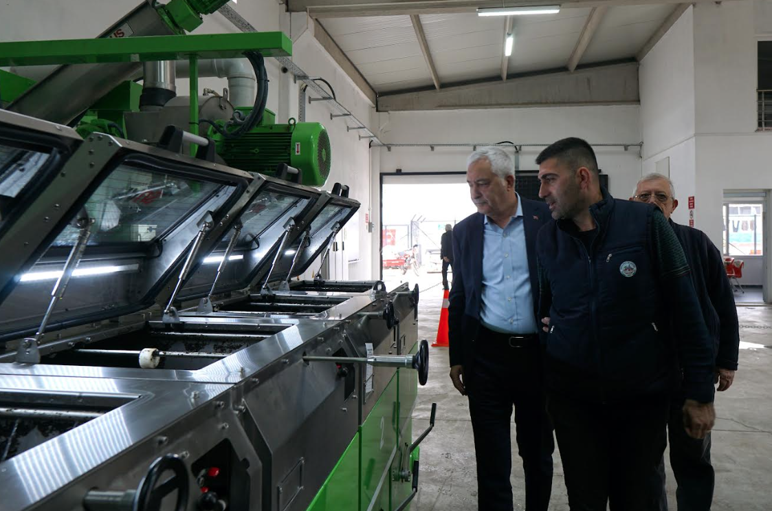 KEMALPAŞA ZEYTİNYAĞI HİZMETE DEVAM EDİYOR