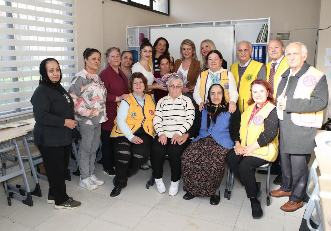 Çiğli Belediyesi'nden Kadınlara Eğitim Desteği