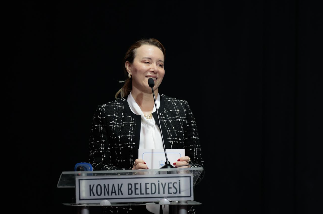 Konak’ta vefa gecesi: Spora emek verenler ödüllendirildi