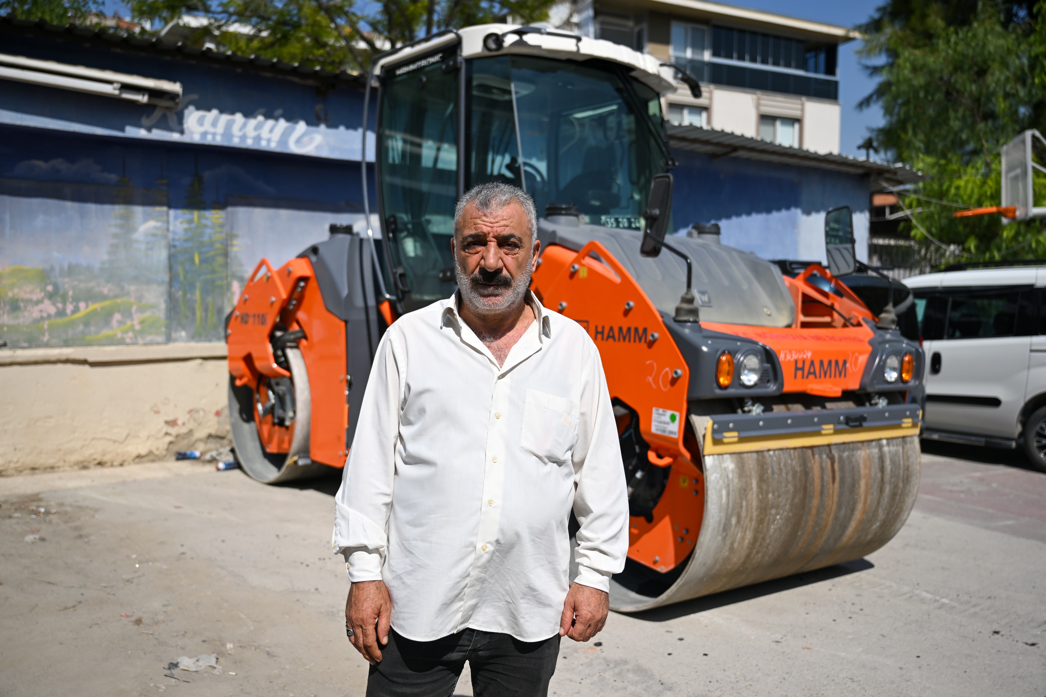 Bornova’da Yol Çalışması Araçlarına Saldırı: Faillerin Çocuk Olduğu Ortaya Çıktı