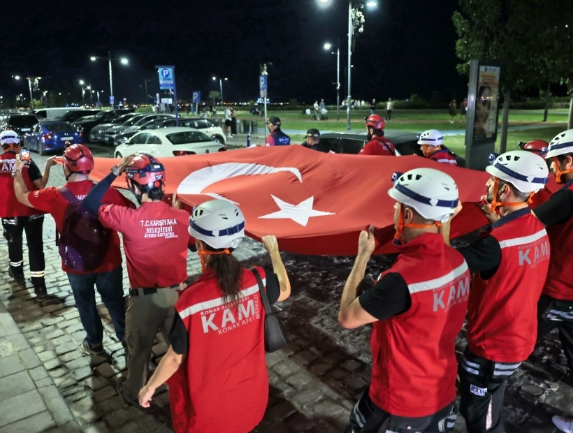 Konak’ta Sessiz Yürüyüş