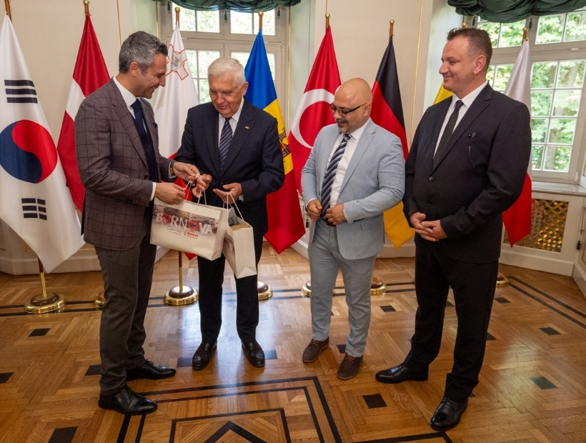 Bornova’dan Avrupa’ya yerel işbirliği köprüsü