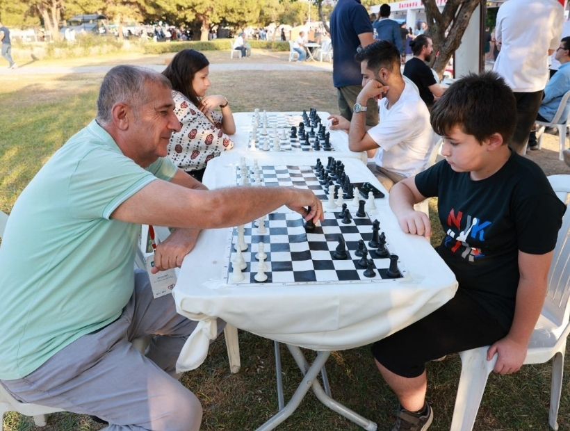 Bayraklı Belediyesinden İzmir Fuarı’na muhteşem final