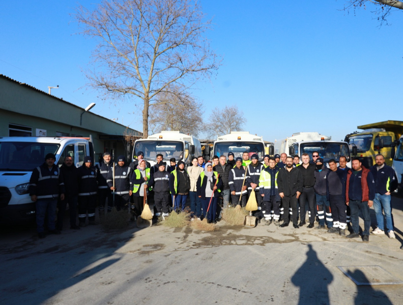 Efes Selçuk sokaklarında temizlik harekâtı