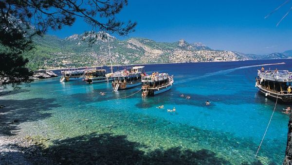 Marmaris'te rezervasyon patlaması